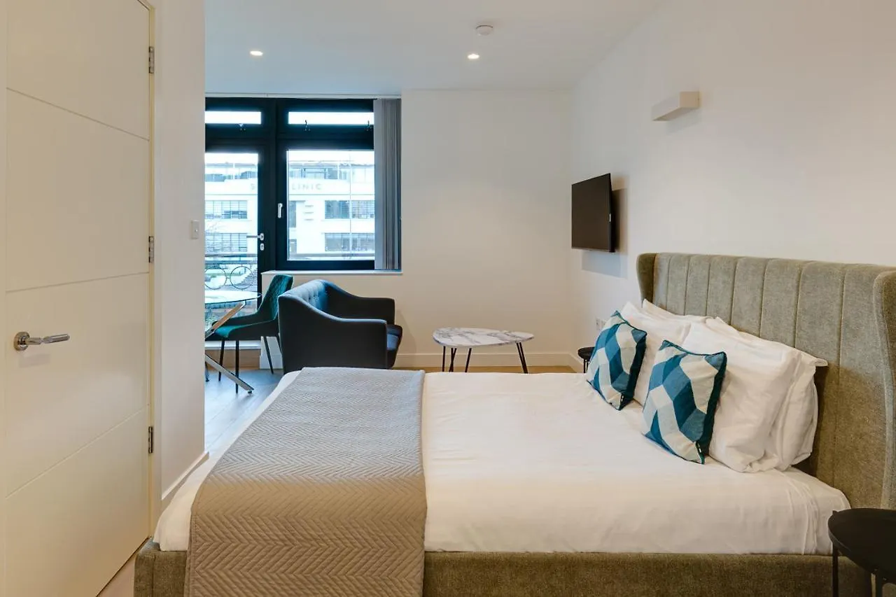 Charles Hope London Brentford Apartment