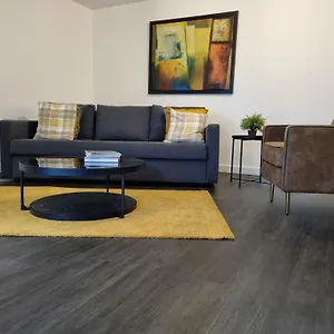 Spacious 5 Min Walk To Leytonstone Underground Station And 5 Stops To Zone 1 Apartamento